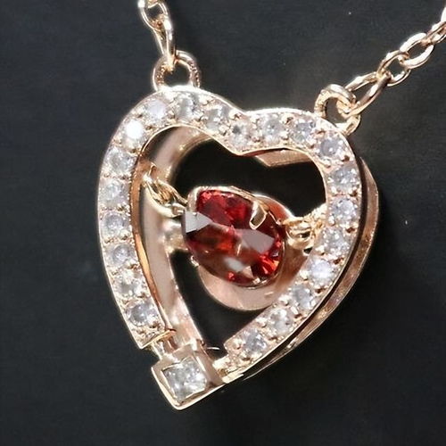 古典珠寶首飾設計中的多彩風情 黃金與彩色鉆石的巧妙融合