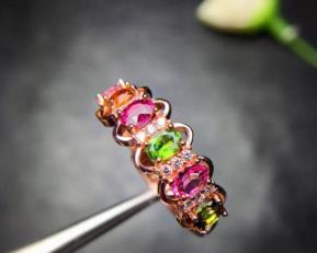 買玉石珠寶首飾，牢記五要點(diǎn)，慧眼識(shí)真不吃虧