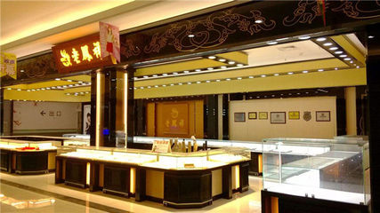 老鳳祥與夢(mèng)金園 黃金首飾選購的深度對(duì)比